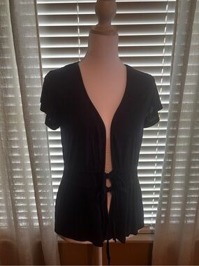 Maurices Navy Short Sleeve Tie-Waist knit Cardigan.  Size M